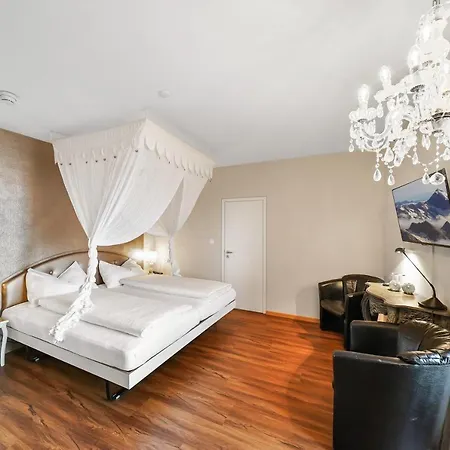 Hotel Schloss Wartensee 3*