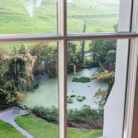 Schloss Wartensee 3*