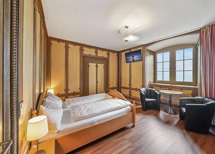 Hotel Schloss Wartensee 3*