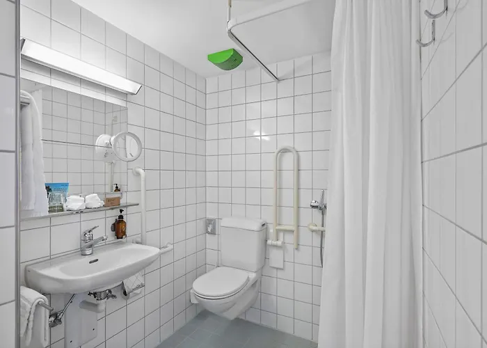 Schloss Wartensee 3*