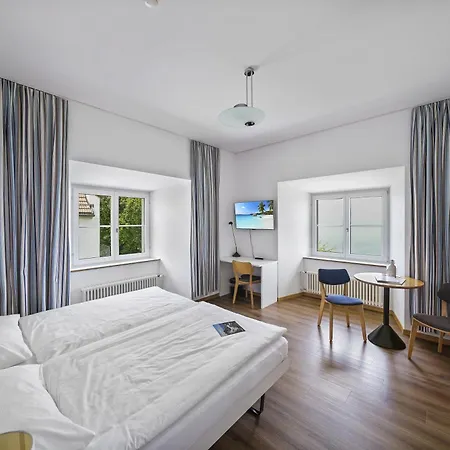 Hotel Schloss Wartensee