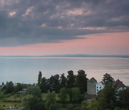 Hotel Schloss Wartensee